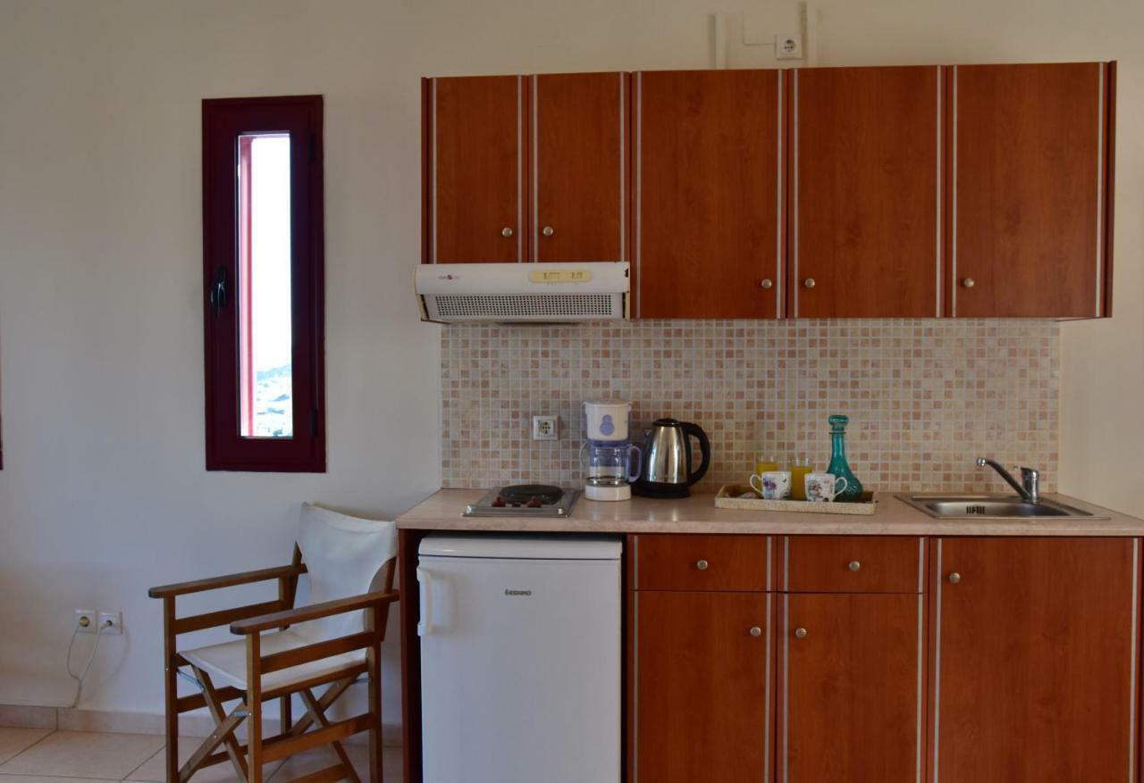 Anais Apartments Megás Limniónas Екстериор снимка