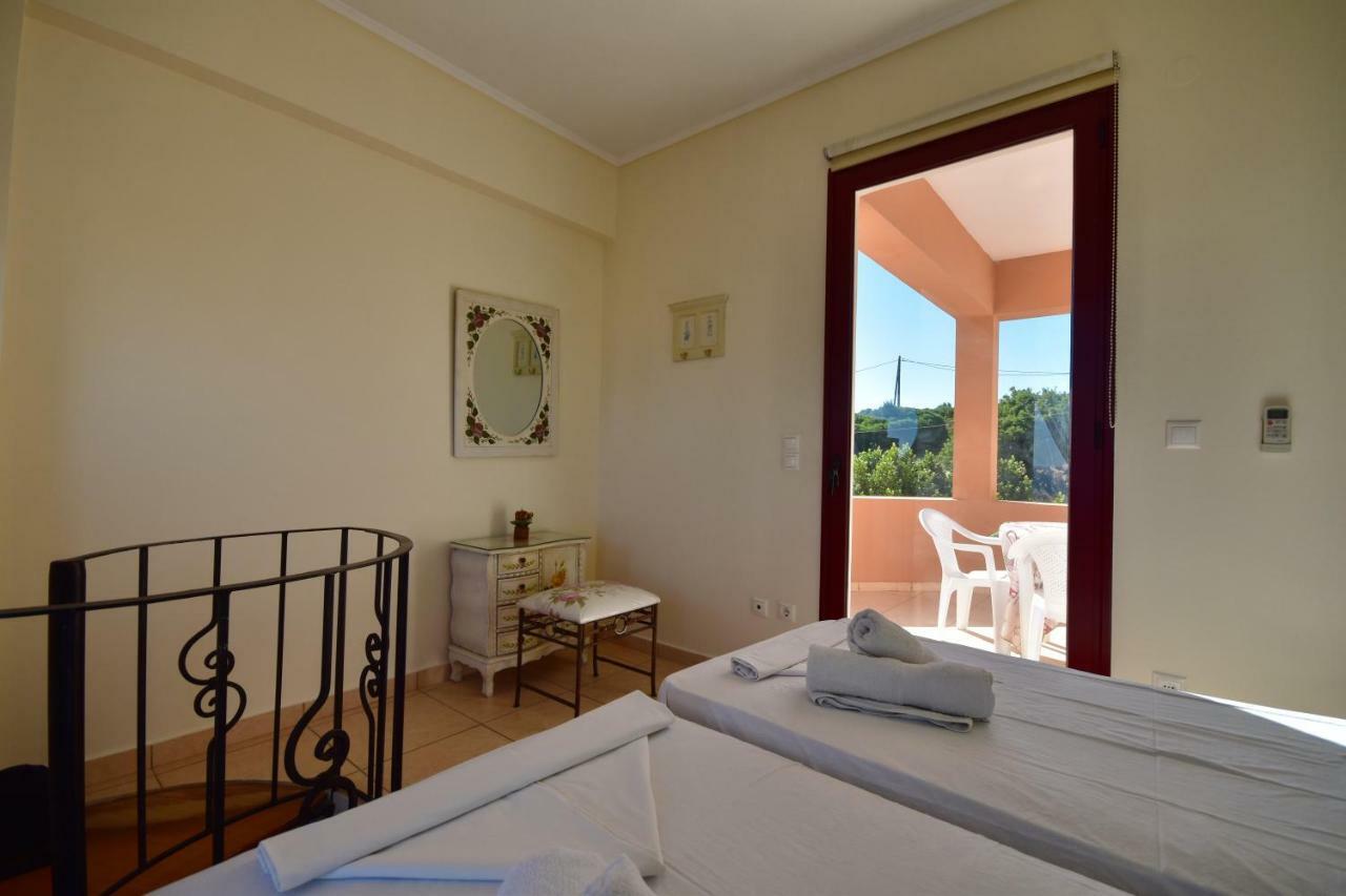 Anais Apartments Megás Limniónas Екстериор снимка