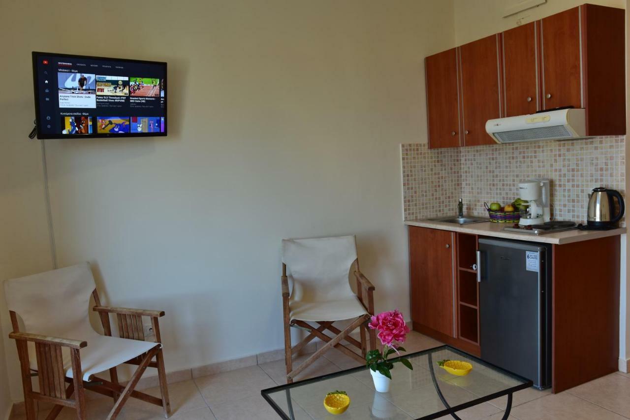 Anais Apartments Megás Limniónas Екстериор снимка