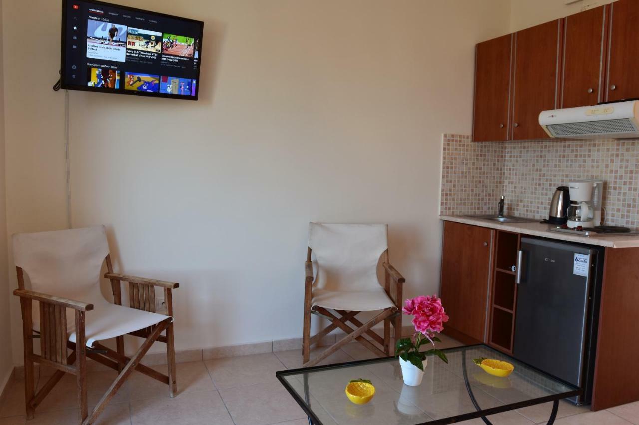 Anais Apartments Megás Limniónas Екстериор снимка