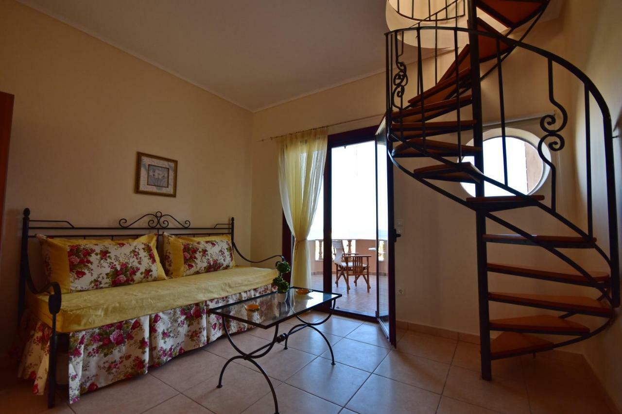 Anais Apartments Megás Limniónas Екстериор снимка