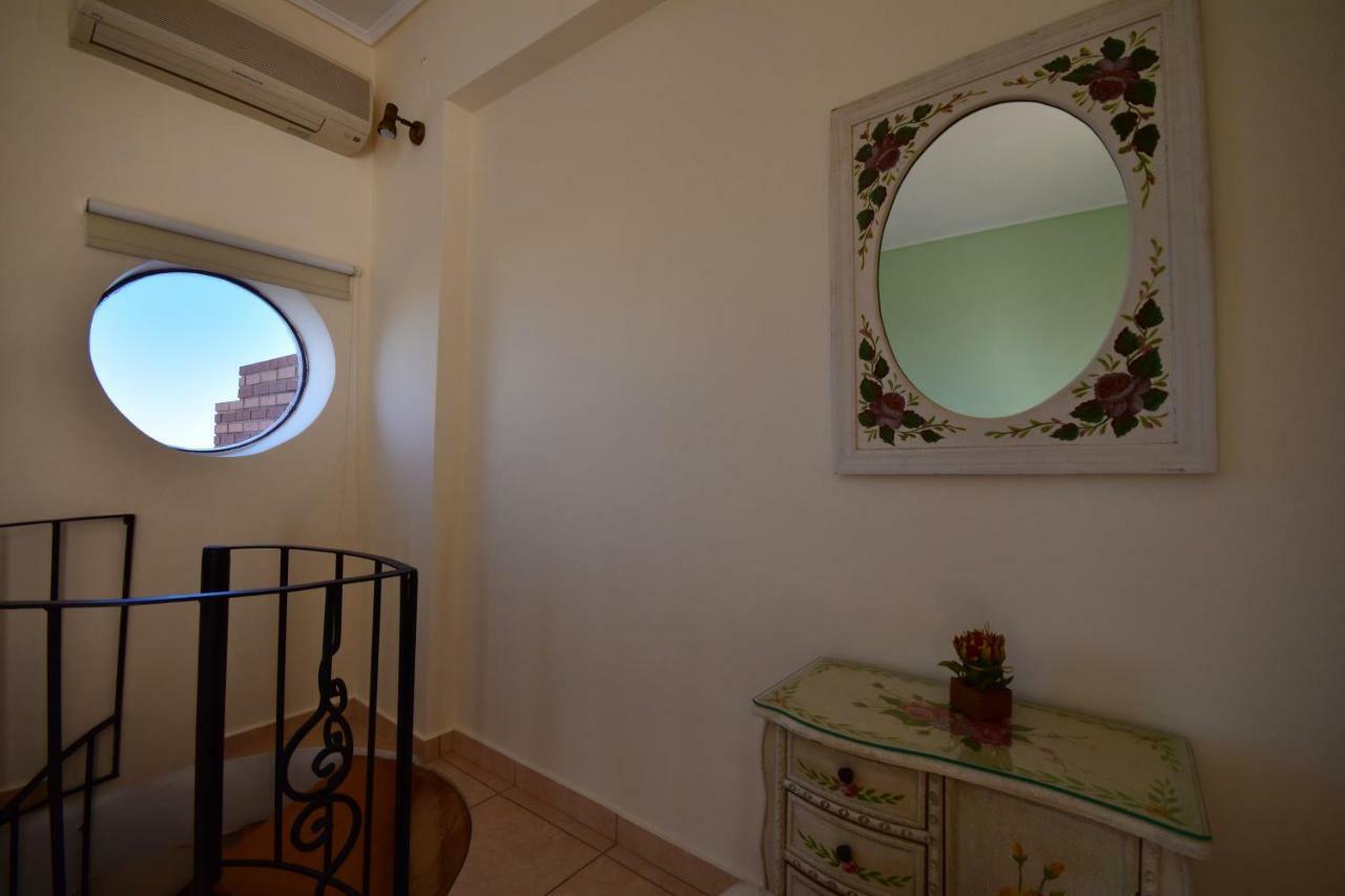 Anais Apartments Megás Limniónas Екстериор снимка